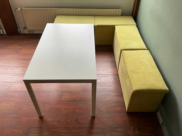 Poef (4x) met tafel - afbeelding 2 van  4
