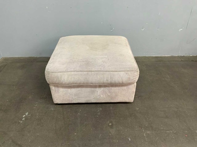 Poef 80x80x40 cm - afbeelding 1 van  6