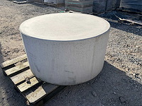 Poef beton - grijs - rond - 100 x 50 cm - afbeelding 2 van  3