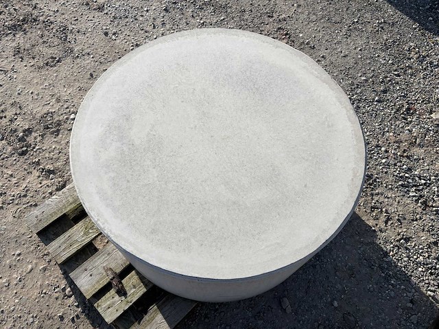 Poef beton - grijs - rond - 100 x 50 cm - afbeelding 3 van  3