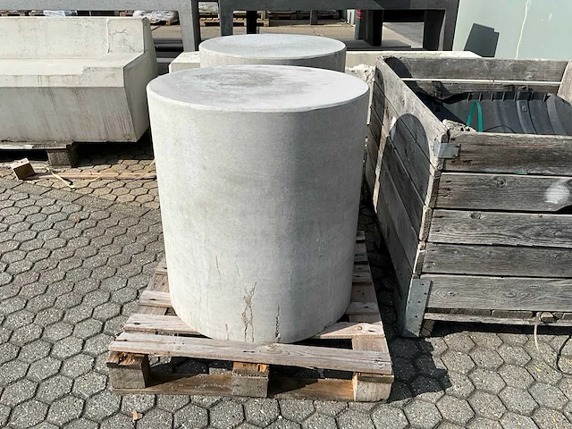 Poef beton 65 x 70 cm - afbeelding 4 van  4
