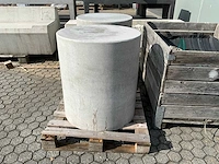 Poef beton 65 x 70 cm - afbeelding 4 van  4