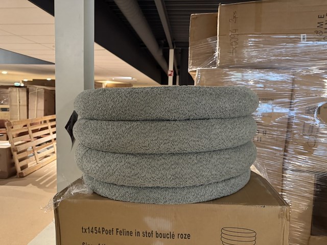 Poef, bouclegroen stof - afbeelding 2 van  4