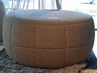 Poef design on stock, barrel - afbeelding 1 van  5