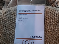 Poef design on stock, barrel - afbeelding 2 van  5