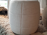 Poef design on stock, barrel - afbeelding 1 van  5