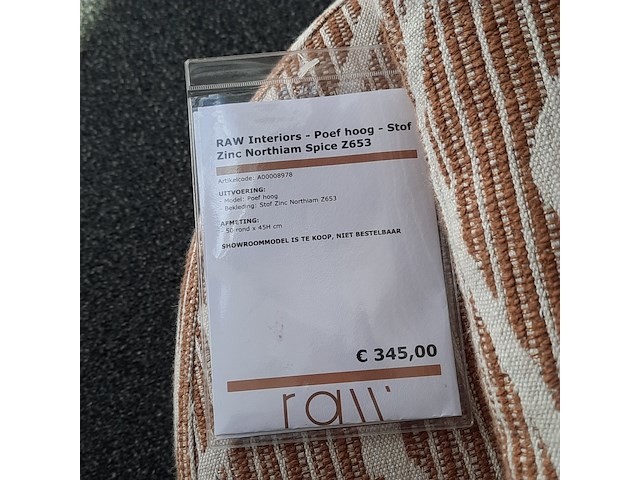 Poef en kussen raw interiors - afbeelding 2 van  7