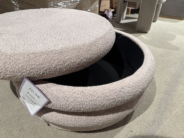 Poef, home bound by ky, feline, bouclé lila - afbeelding 5 van  6