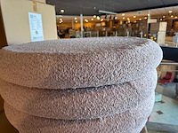 Poef home bound by ky, feline, roze - afbeelding 3 van  3