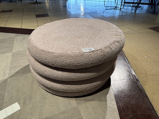 Poef, roze - afbeelding 3 van  3