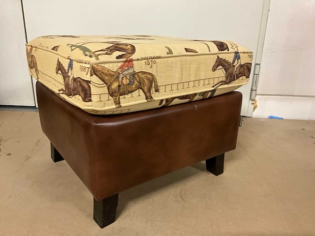 Poef - afbeelding 2 van  6