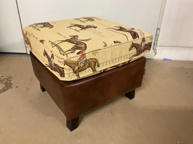 Poef - afbeelding 4 van  6