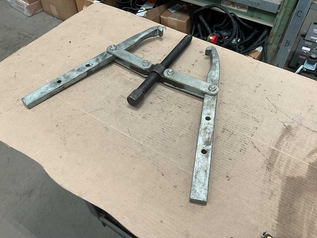 Poelietrekker - afbeelding 1 van  3