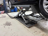 Poetsbrug 230v - schaarlift 3000kg - hefbrug - afbeelding 6 van  10