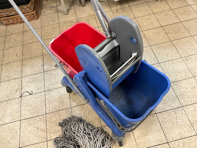 Poetskar - afbeelding 3 van  6