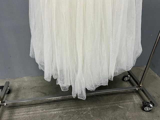 Poirier - s347-250 l - bruidsjurk - afbeelding 8 van  8