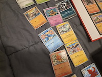 Pokémon collectie met 3 insteekmappen, opbergdoos en losse kaarten (incl. vintage, rares en veel holo kaarten) - afbeelding 7 van  54
