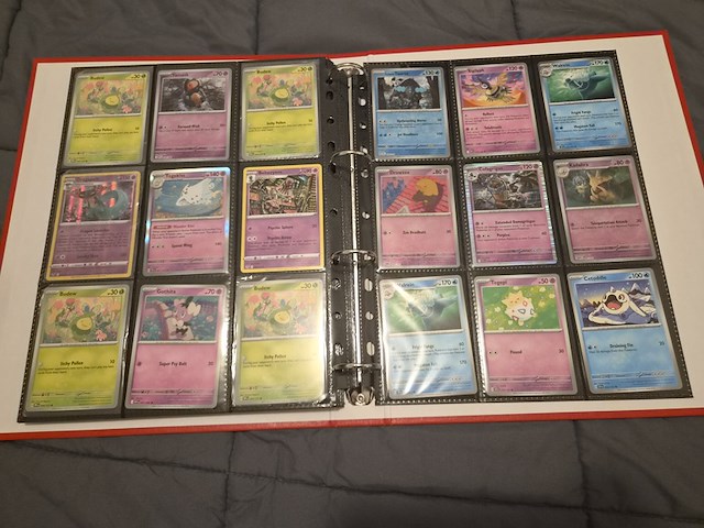 Pokémon collectie met 3 insteekmappen, opbergdoos en losse kaarten (incl. vintage, rares en veel holo kaarten) - afbeelding 26 van  54