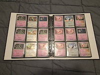 Pokémon collectie met 3 insteekmappen, opbergdoos en losse kaarten (incl. vintage, rares en veel holo kaarten) - afbeelding 33 van  54