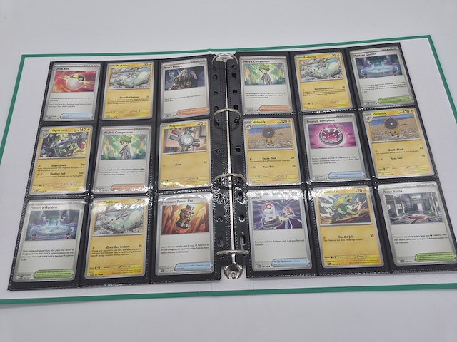 Pokémon collectie met charizard ex, verzamelmap, accessoires en kaarten - afbeelding 7 van  20