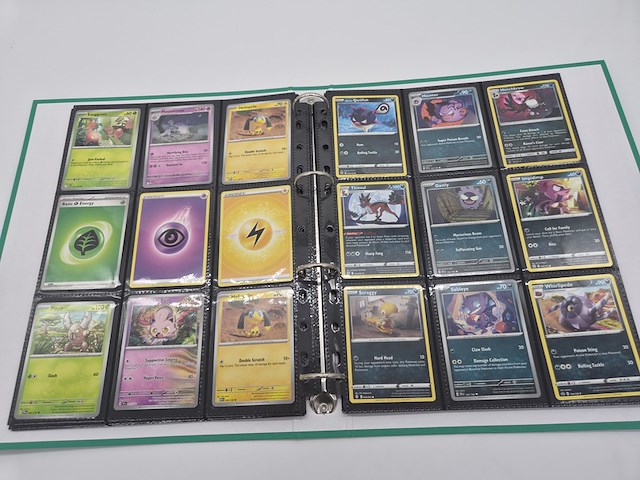 Pokémon collectie met charizard ex, verzamelmap, accessoires en kaarten - afbeelding 8 van  20
