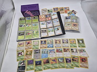 Pokémon collectie met map, box en vintage kaarten - afbeelding 1 van  13