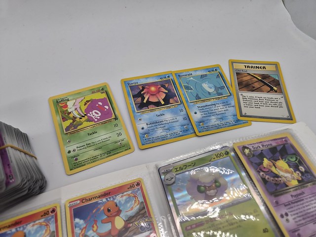 Pokémon collectie met vintage kaarten, blikken boxen en grote partij kaarten en meer - afbeelding 12 van  13