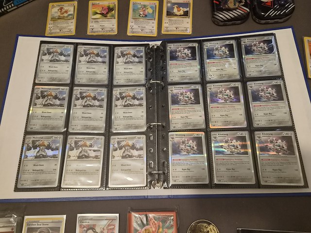 Pokémon collectie met vintage kaarten, rares, gevulde map & meer - afbeelding 18 van  26