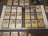 Pokémon collectie met vintage kaarten, rares, gevulde map & meer - afbeelding 22 van  26