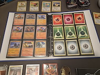 Pokémon collectie met vintage kaarten, rares, gevulde map & meer - afbeelding 24 van  26