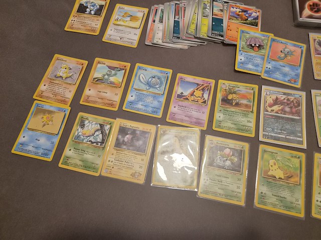 Pokémon collectie met vintage kaarten, rares, gevulde map & meer - afbeelding 2 van  26