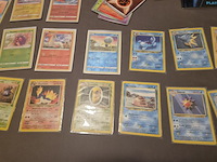 Pokémon collectie met vintage kaarten, rares, gevulde map & meer - afbeelding 4 van  26