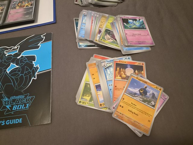 Pokémon collectie met vintage kaarten, rares, gevulde map & meer - afbeelding 6 van  26