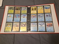 Pokémon collectie met vintage kaarten, rares, gevulde mappen, gevulde doos, poster en meer - afbeelding 25 van  43