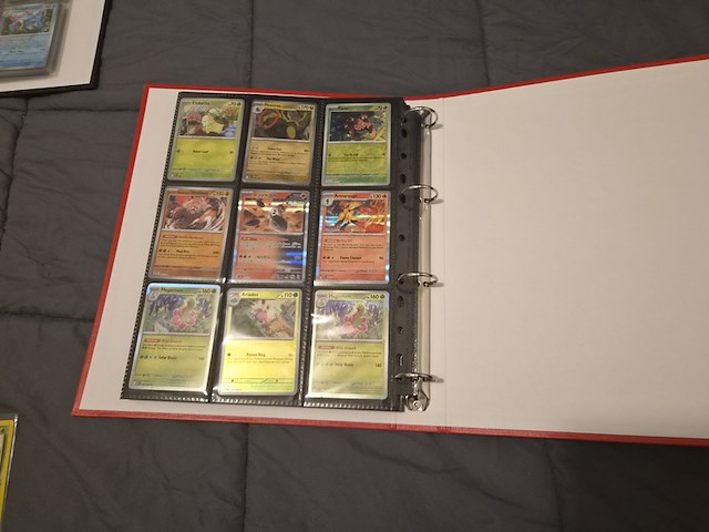Pokémon collectie met vintage kaarten, rares, gevulde mappen, gevulde doos, poster en meer - afbeelding 29 van  43