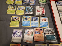 Pokémon collectie met vintage kaarten, rares, gevulde mappen, gevulde doos, poster en meer - afbeelding 9 van  43