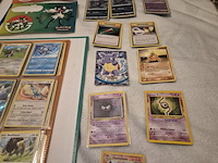 Pokémon collectie met (vintage) kaarten, volle mappen en boxen - afbeelding 4 van  16