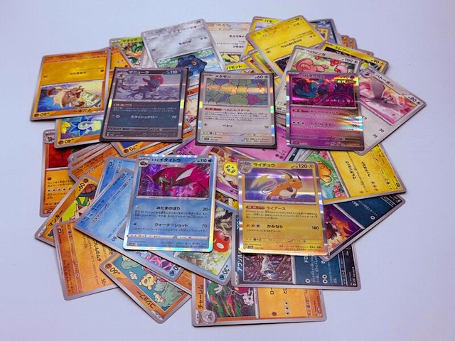Pokemon japan - shiny holo en normale kaarten - 100 kaarten - afbeelding 1 van  4