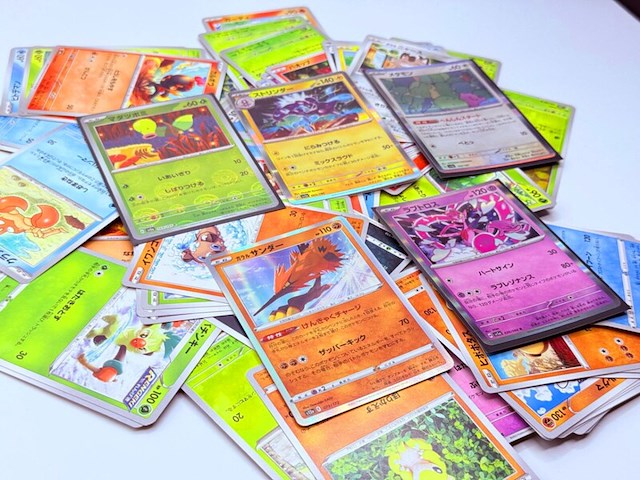 Pokemon japan - shiny holo en normale kaarten - 100 kaarten - afbeelding 3 van  5