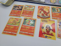 Pokémon kaarten en munten verzameling - afbeelding 12 van  24