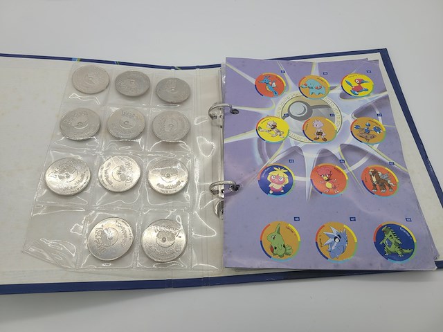 Pokémon kaarten en munten verzameling - afbeelding 4 van  24