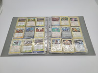 Pokémon kaarten (map, stapel, gevulde doos + meer) - afbeelding 8 van  29