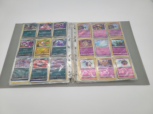 Pokémon kaarten (map, stapel, gevulde doos + meer) - afbeelding 11 van  29