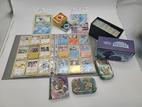 Pokémon kaarten (map, stapel, gevulde doos + meer) - afbeelding 1 van  29