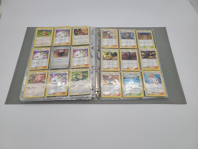 Pokémon kaarten (map, stapel, gevulde doos + meer) - afbeelding 16 van  29