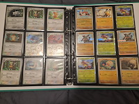 Pokémon kaarten met verzamelblik, rares, veel glimmende kaarten, gevulde mappen en accessoires - afbeelding 10 van  38