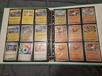 Pokémon kaarten met verzamelblik, rares, veel glimmende kaarten, gevulde mappen en accessoires - afbeelding 18 van  38