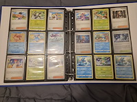 Pokémon kaarten met verzamelblik, rares, veel glimmende kaarten, gevulde mappen en accessoires - afbeelding 30 van  38
