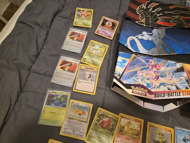 Pokémon kaarten, vele vintage kaarten en gevulde verzamelmap - afbeelding 4 van  27