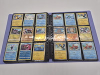Pokémon kaarten verzameling met map en poké ball opbergblik (incl. rare & vintage kaarten) - afbeelding 10 van  23